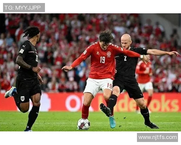 丹麦与瑞士精彩对决视频集锦回顾赛场瞬间与精彩进球分析